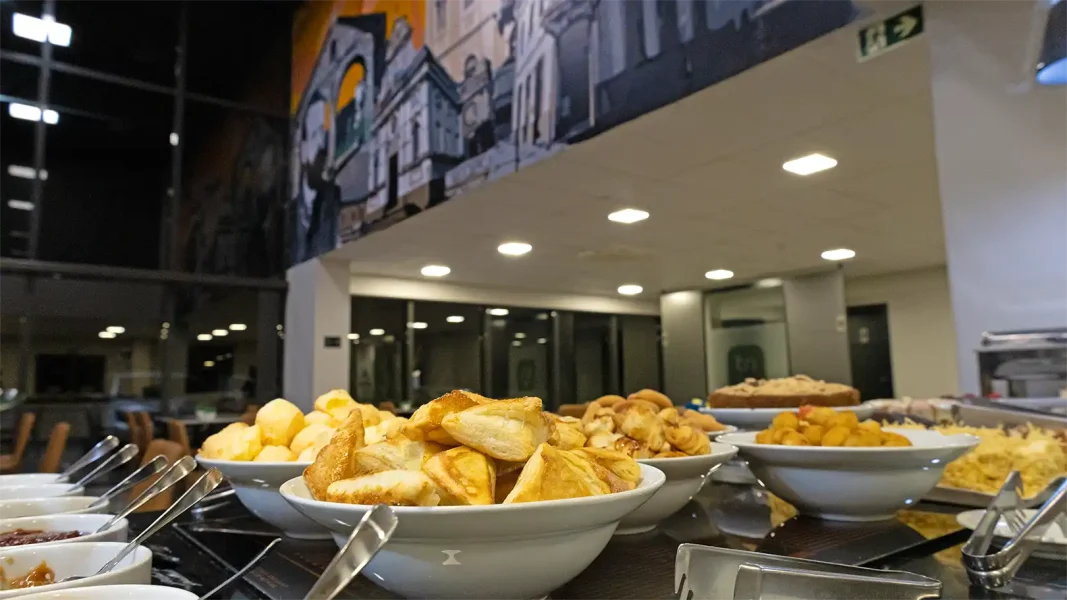 Café da Manhã - Térreo