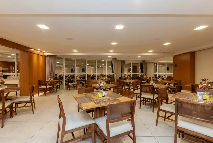 Café da Manhã - Mezanino