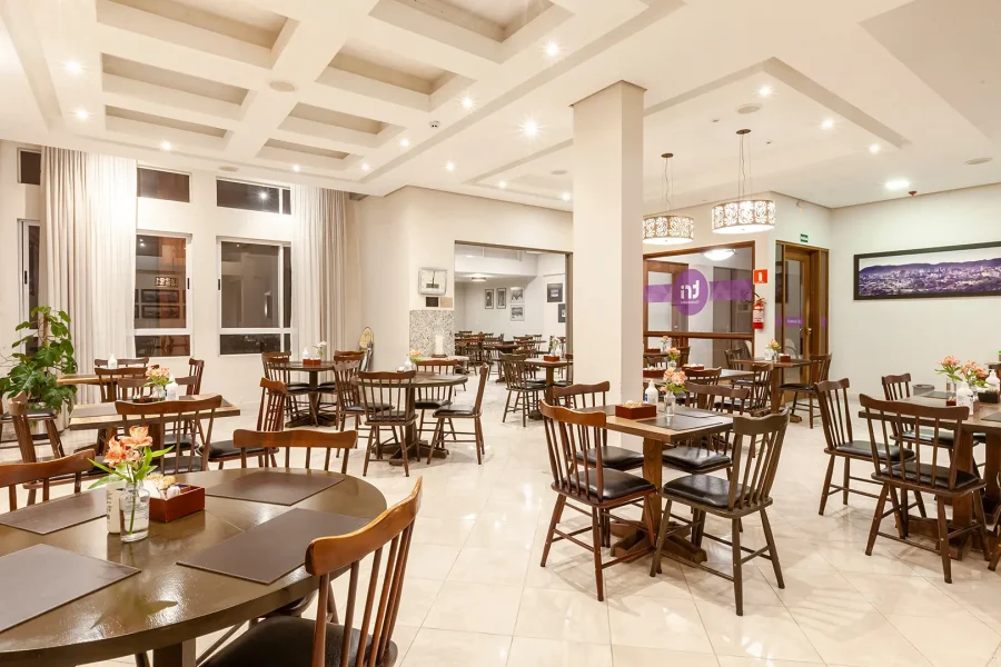 Café da Manhã - Térreo