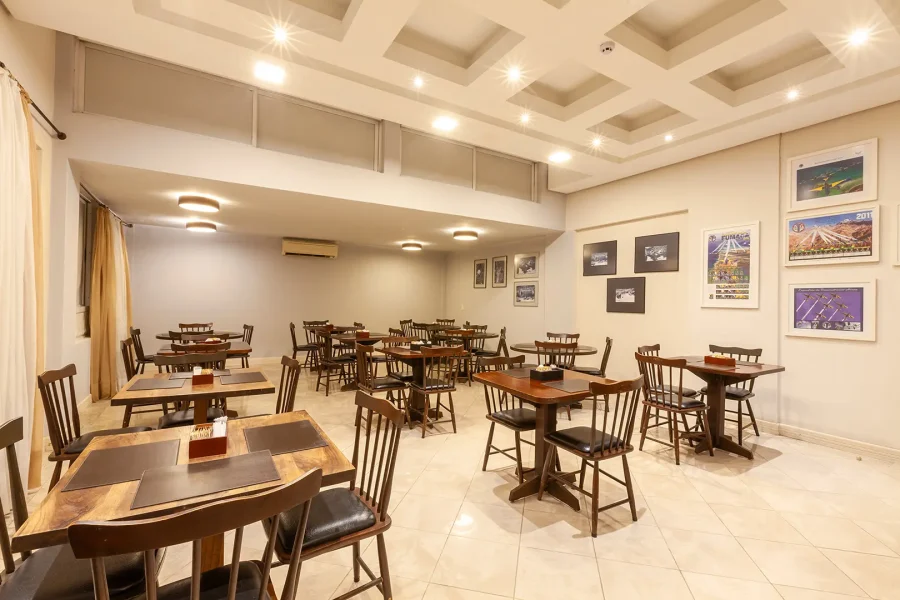 Café da Manhã - Térreo
