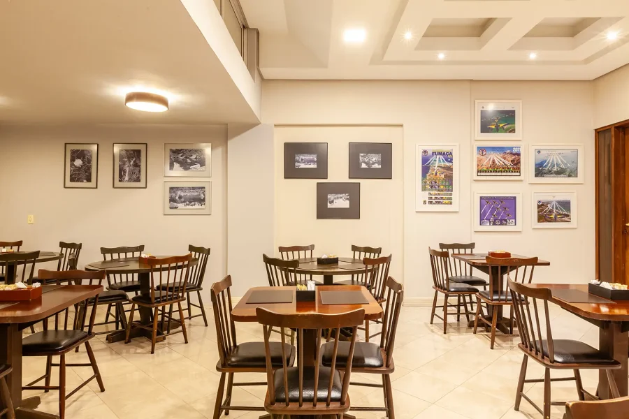 Café da Manhã - Térreo